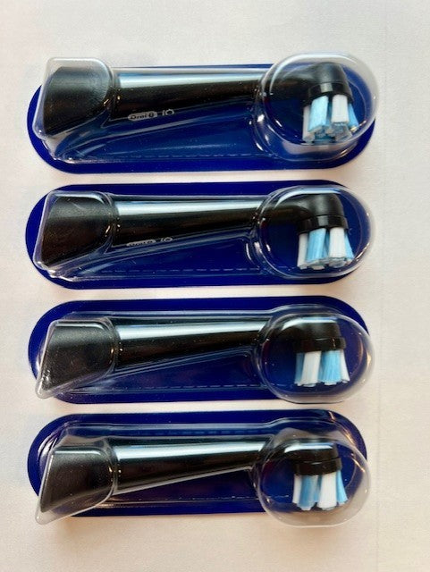 Oral-B iO Ultimate Clean Replacement Brush Heads | Black 4 Pack
