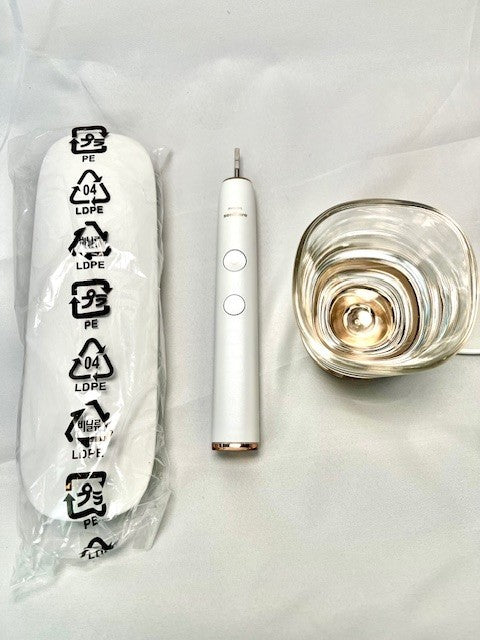 Philips Sonicare DiamondClean Toothbrush Set | White w/ Rose Gold HX992R